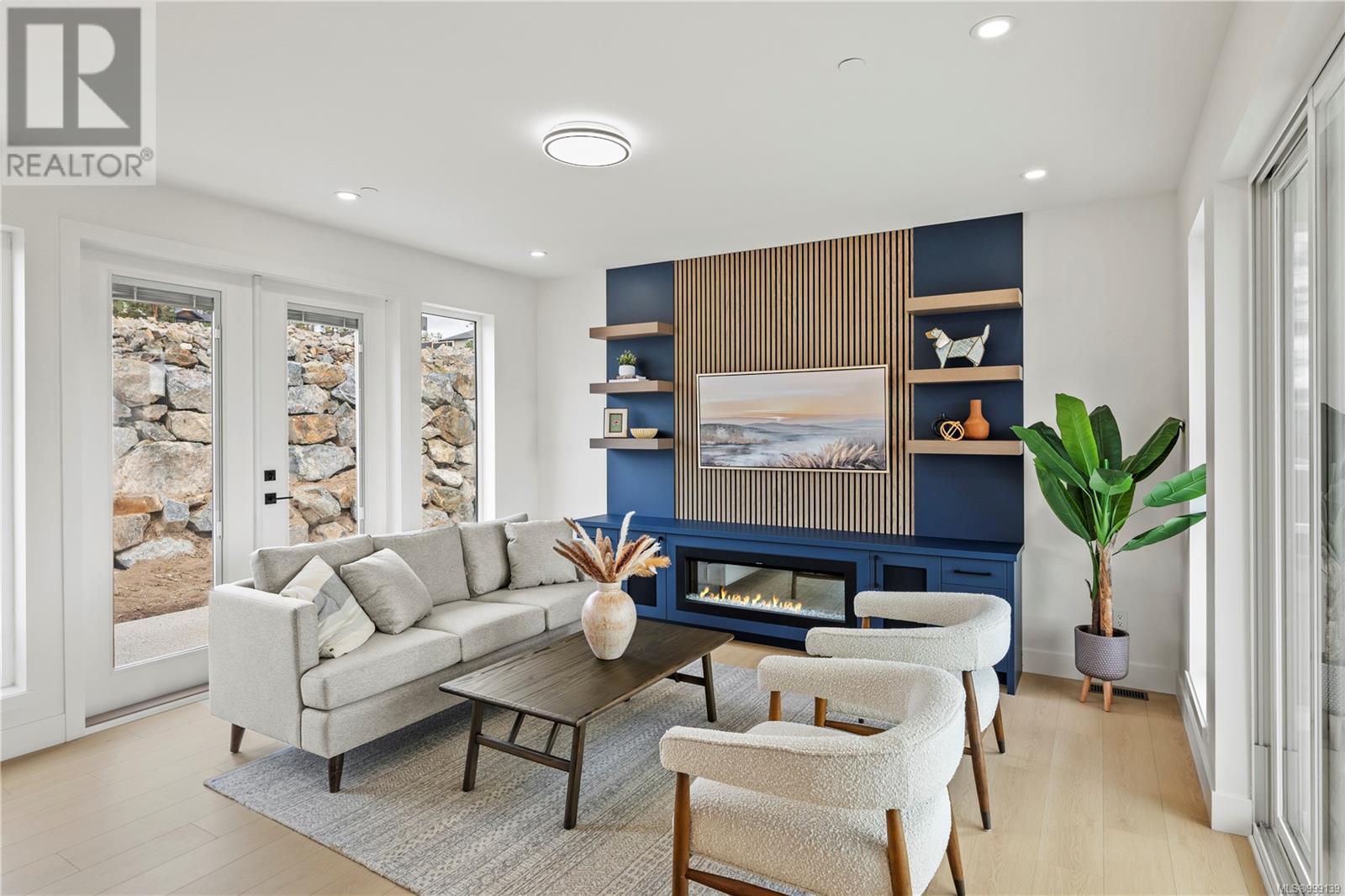 Property at 2306 Hudson Terr image 2