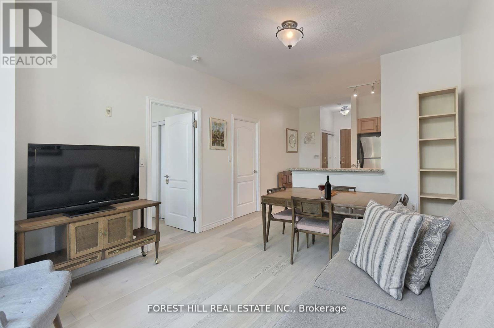 101 - 3830 Bathurst Street, Toronto (Clanton Park), Ontario  M3H 6C5 - Photo 7 - C12133034