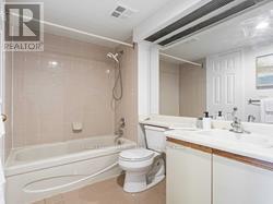 807 - 5 Concorde Place, Toronto, Ontario  M3C 3M8 - Photo 14 - C12133060