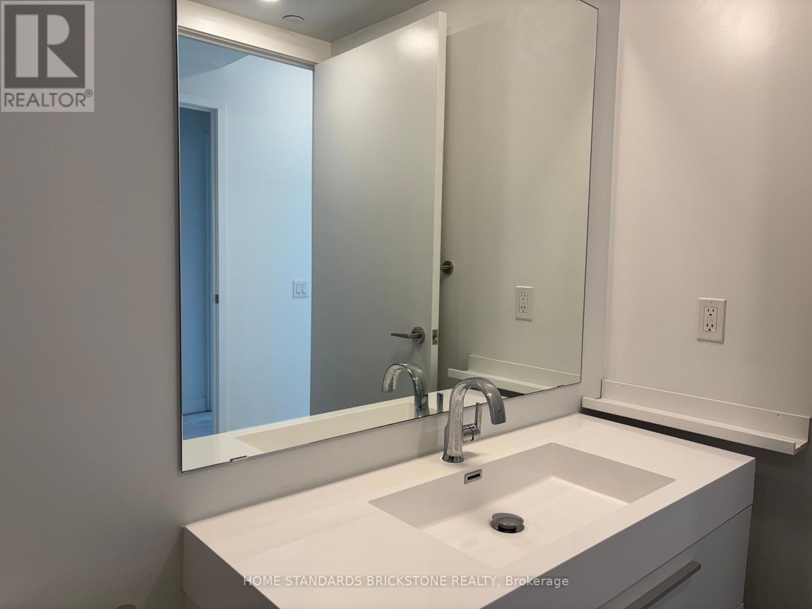 609 - 39 Roehampton Avenue, Toronto, Ontario  M4P 1P9 - Photo 16 - C12133076