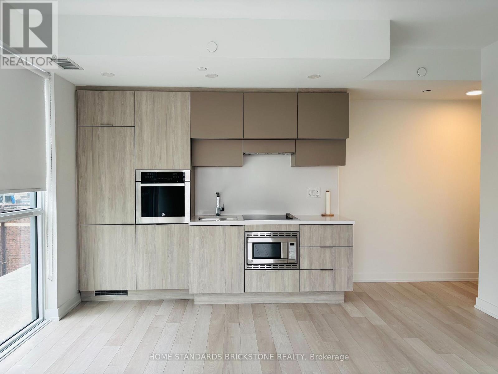 609 - 39 Roehampton Avenue, Toronto, Ontario  M4P 1P9 - Photo 17 - C12133076