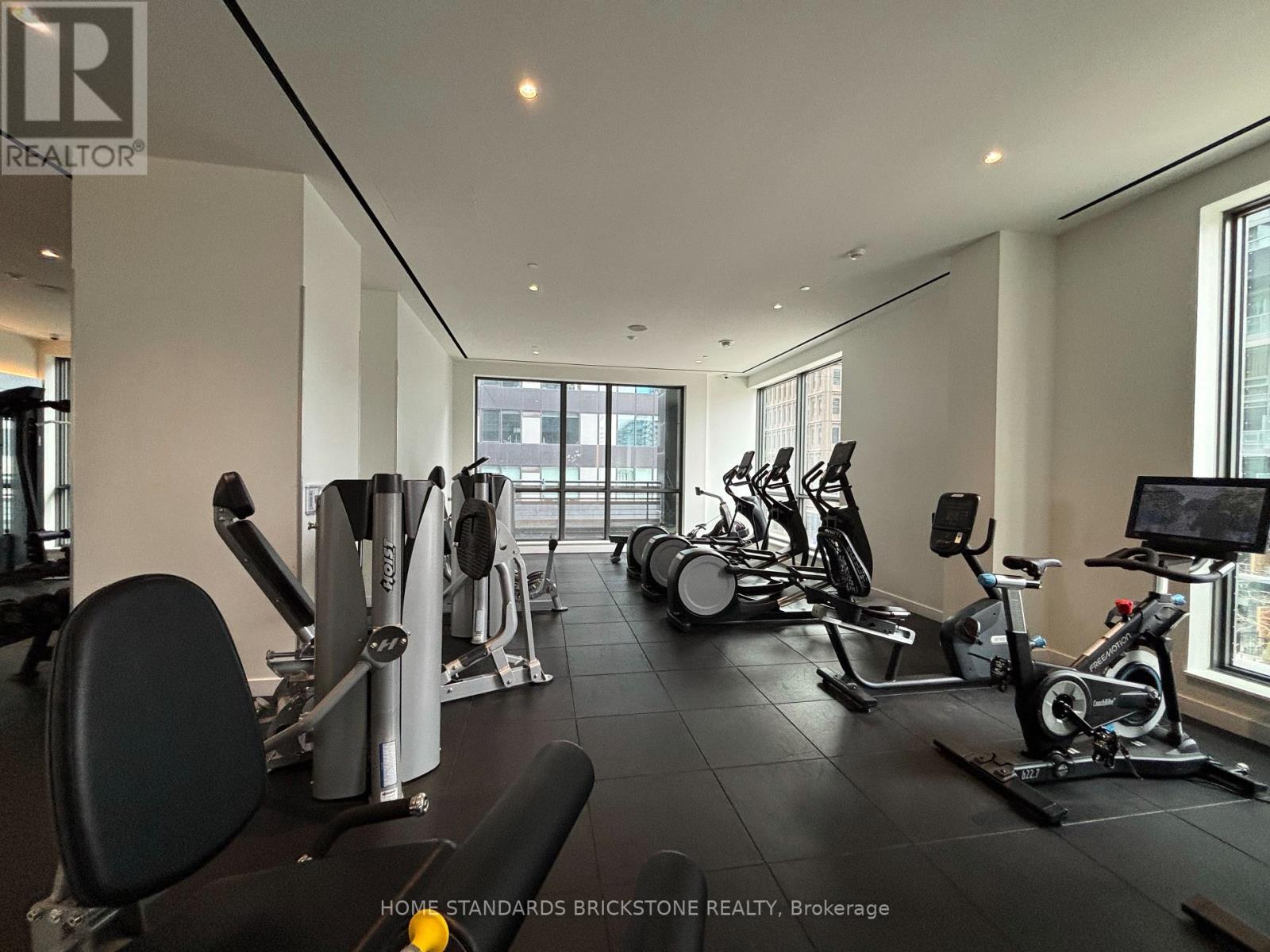 609 - 39 Roehampton Avenue, Toronto, Ontario  M4P 1P9 - Photo 24 - C12133076