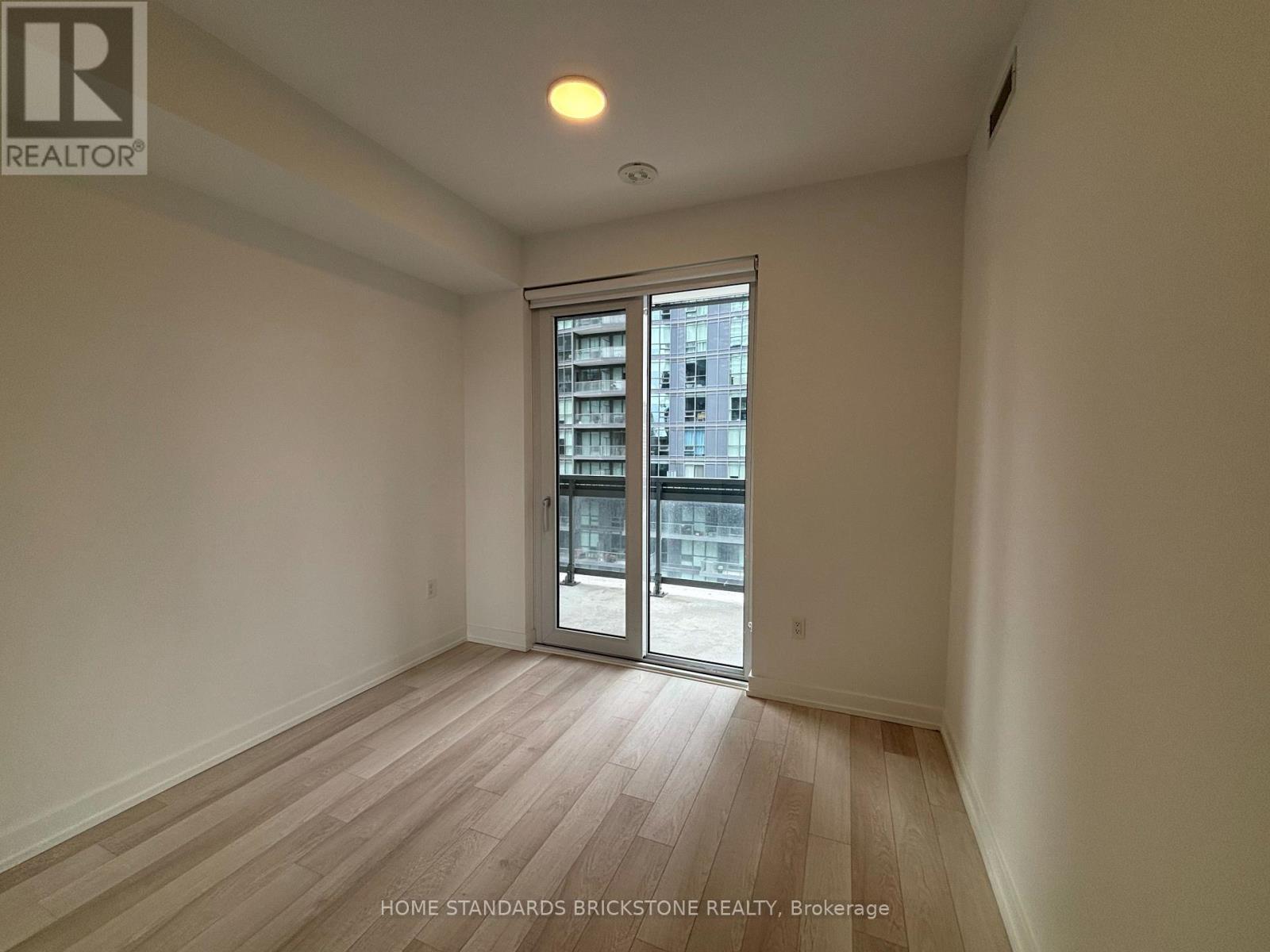 609 - 39 Roehampton Avenue, Toronto, Ontario  M4P 1P9 - Photo 4 - C12133076