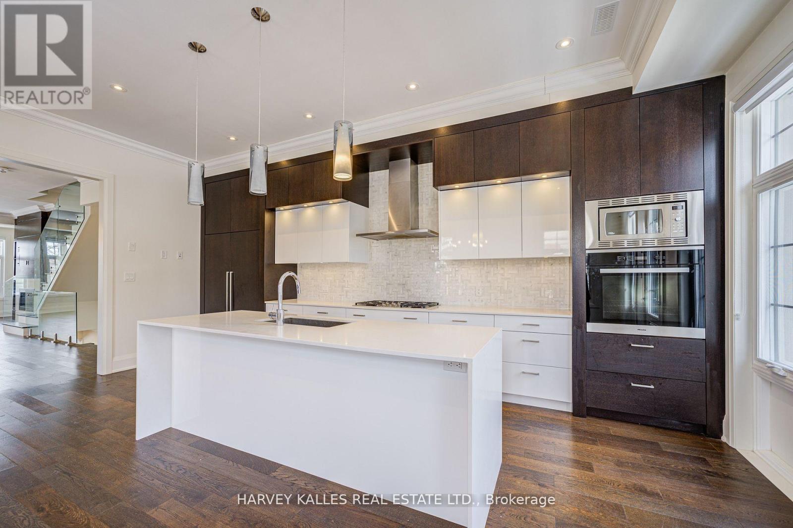 107 Bayview Ridge, Toronto, Ontario  M2L 1E3 - Photo 20 - C12133128