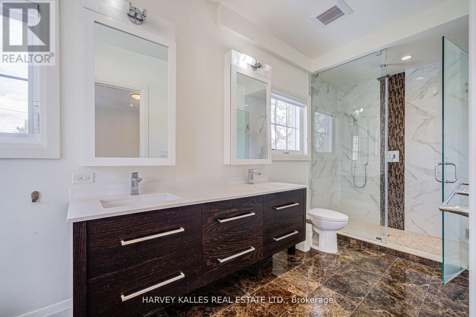 107 Bayview Ridge, Toronto, Ontario  M2L 1E3 - Photo 27 - C12133128