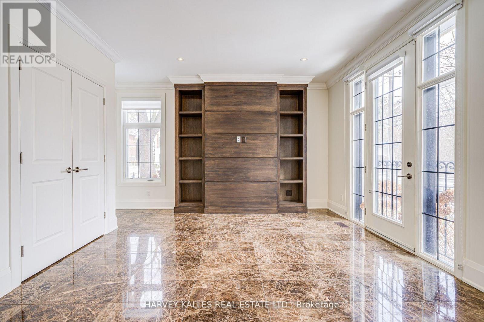 107 Bayview Ridge, Toronto, Ontario  M2L 1E3 - Photo 7 - C12133128