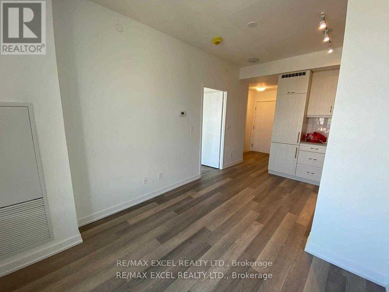 1406 - 181 Huron Street, Toronto, Ontario  M5J 1B7 - Photo 10 - C12133132