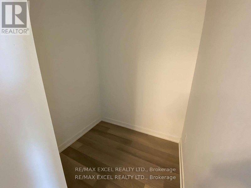 1406 - 181 Huron Street, Toronto, Ontario  M5J 1B7 - Photo 15 - C12133132