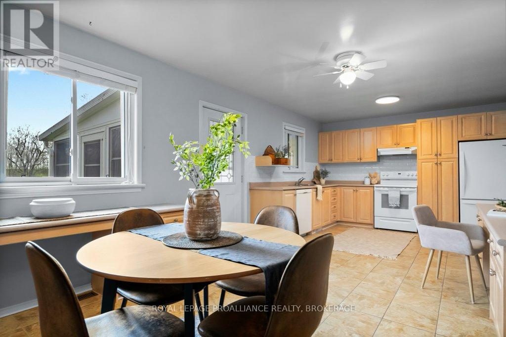 4608 Wilmer Road, Frontenac (Frontenac South), Ontario  K0H 2L0 - Photo 13 - X12133364