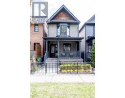 17 FENWICK AVENUE, Toronto, Ontario