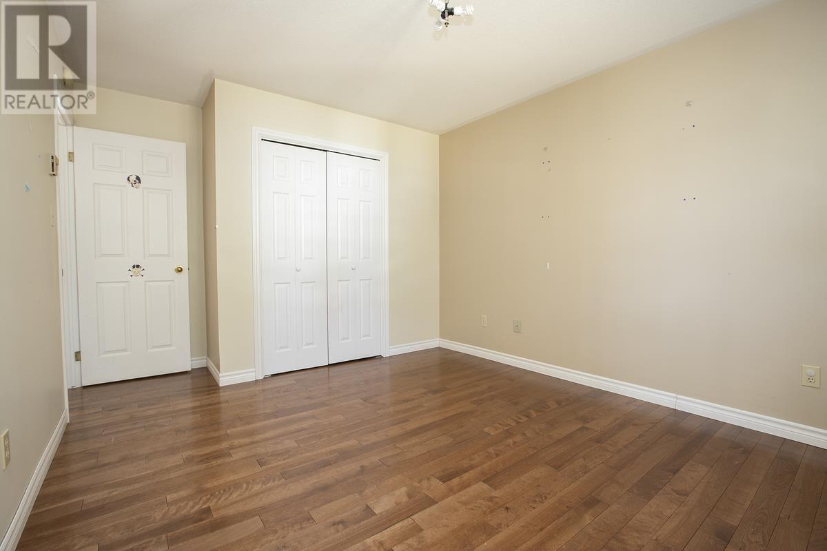 304 Pine Shore Dr, Sault Ste. Marie, Ontario  P6A 5K6 - Photo 34 - SM251023