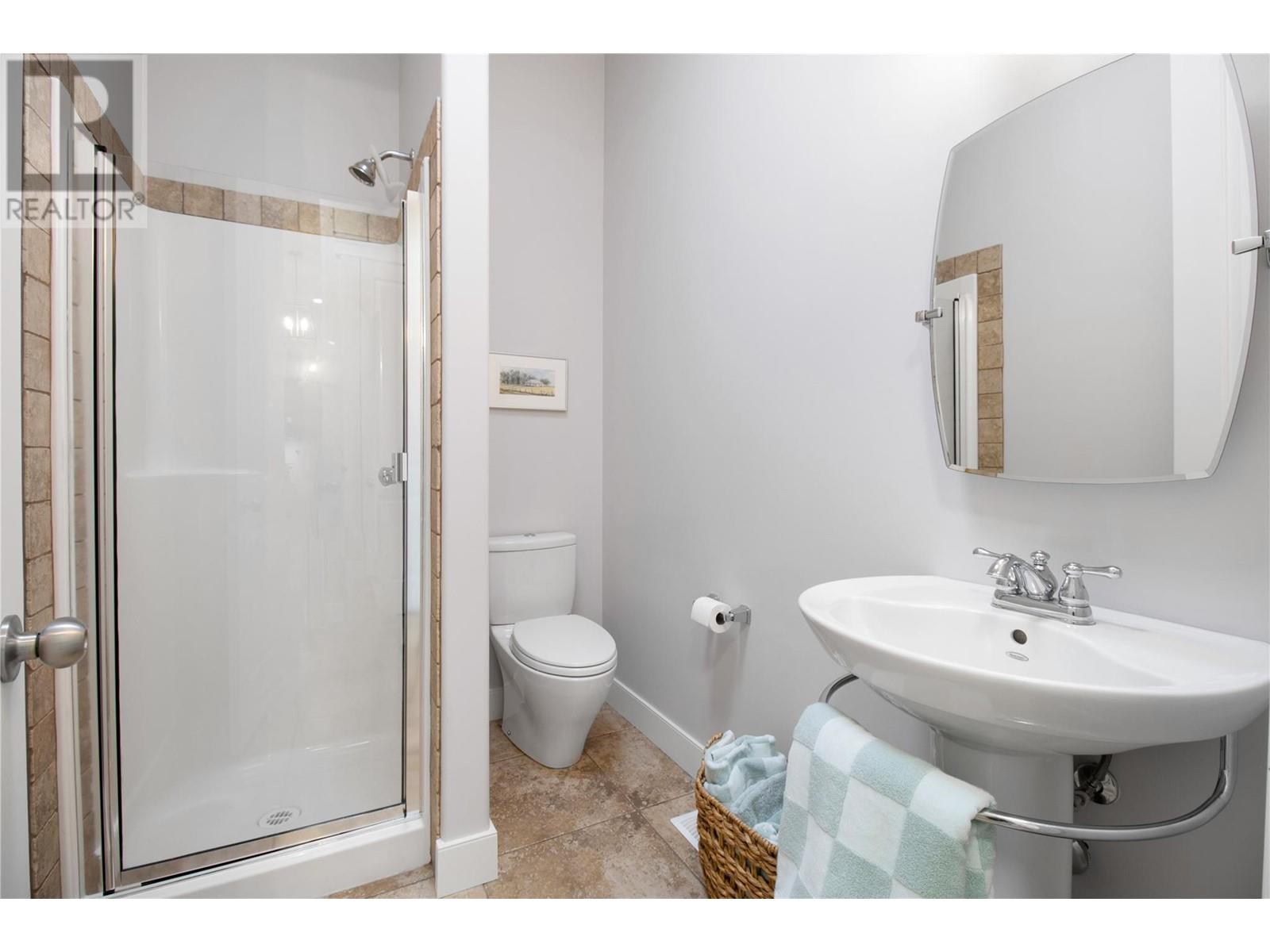 Property at 2582 St. Andrews Street image 2