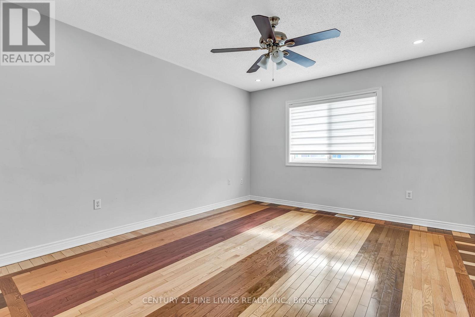 53 Pressed Brick Drive, Brampton, Ontario  L6V 4K3 - Photo 19 - W11994297
