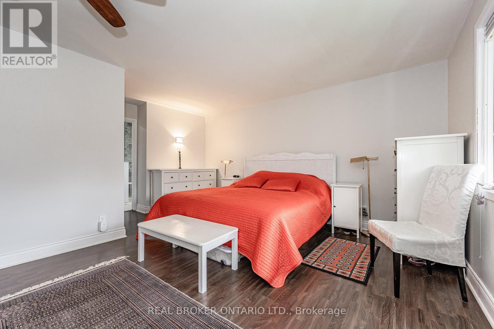 4275 Longmoor Drive, Burlington, Ontario  L7L 5A4 - Photo 16 - W12035802