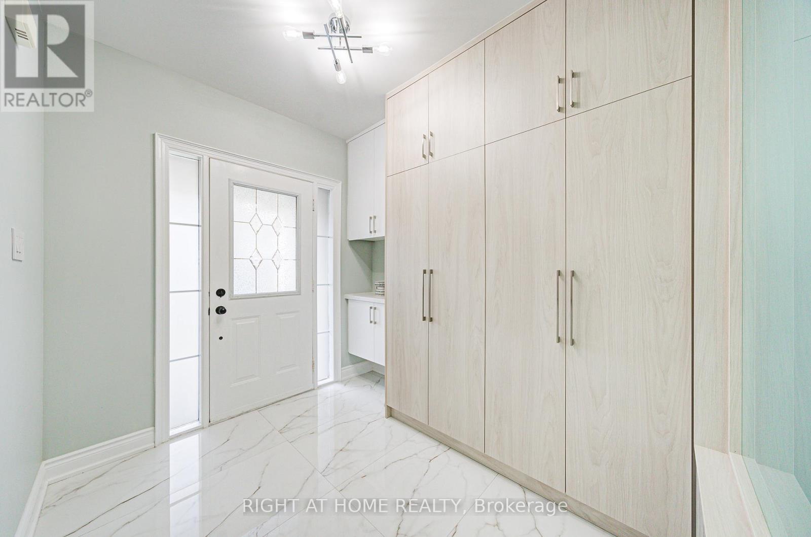 Property at 165 TRAIL RIDGE LANE image 3
