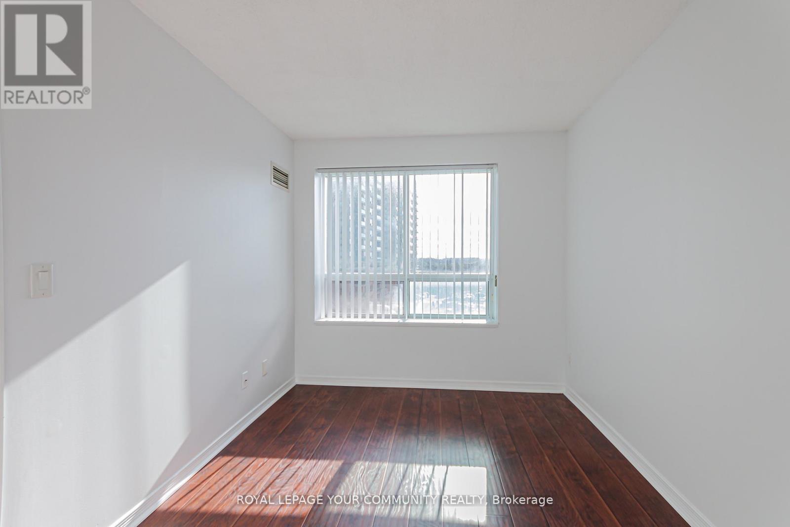 502 - 11 Oneida Crescent, Richmond Hill, Ontario  L4B 0A1 - Photo 24 - N12133093