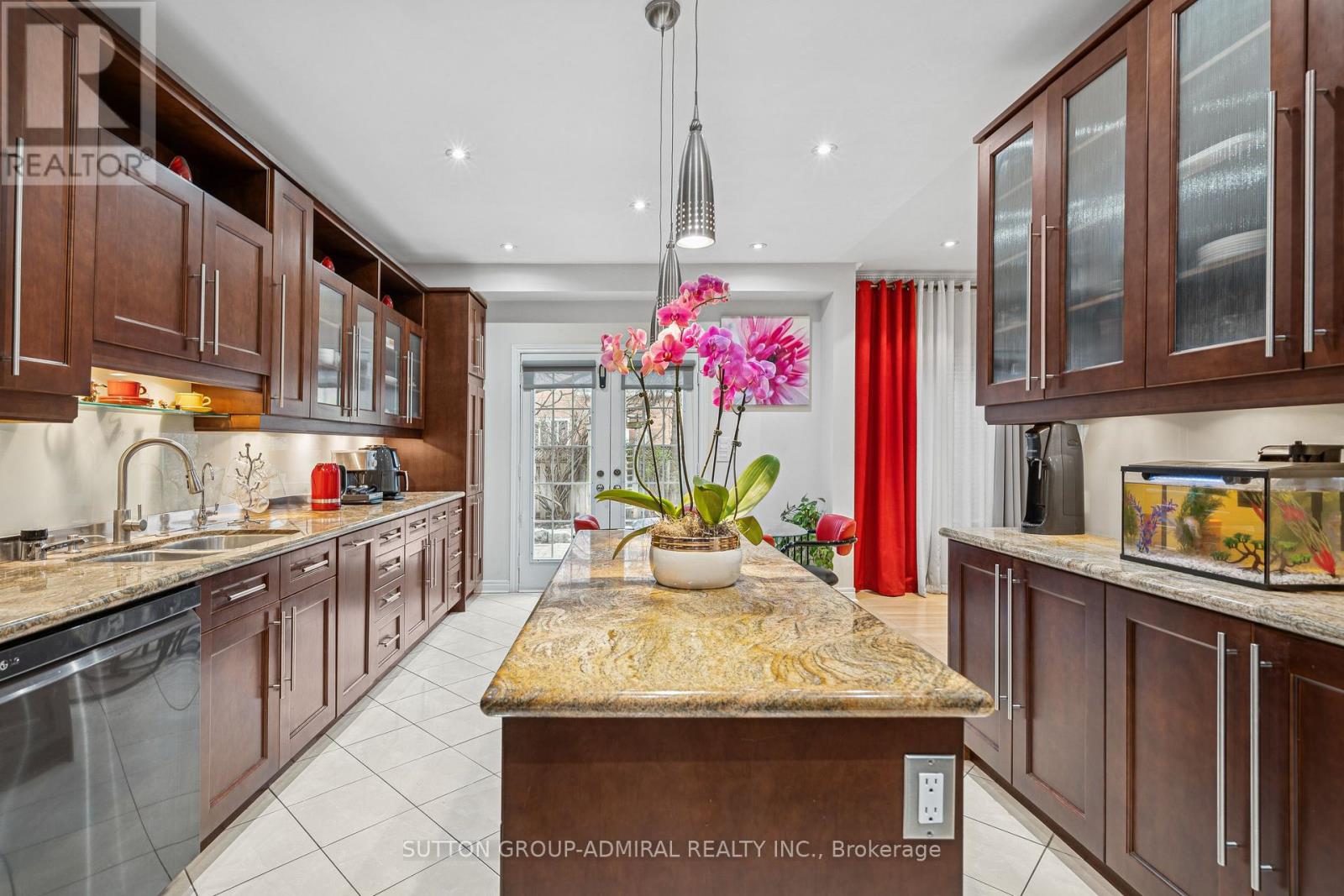 63 Vivaldi Drive, Vaughan, Ontario  L4J 8Z4 - Photo 14 - N12133196