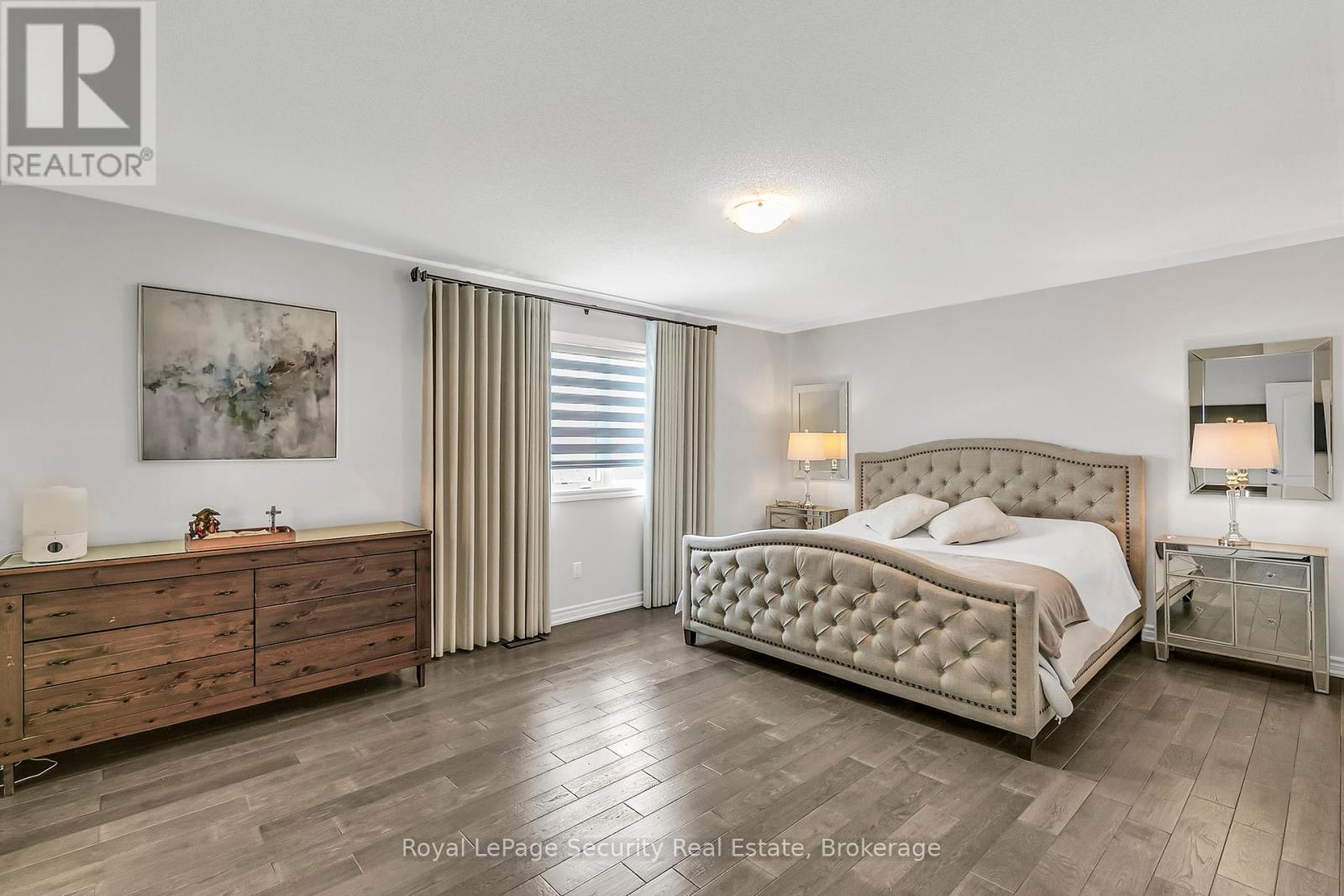 202 Gardiner Drive, Bradford West Gwillimbury (Bradford), Ontario  L3Z 0J5 - Photo 24 - N12133198