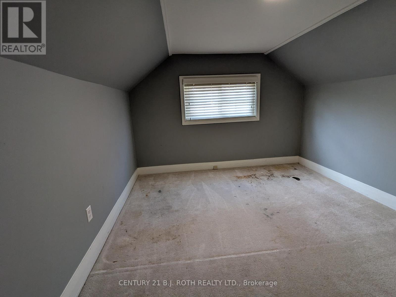 2709 25 Side Road, Innisfil, Ontario  L9S 3T1 - Photo 18 - N12133245