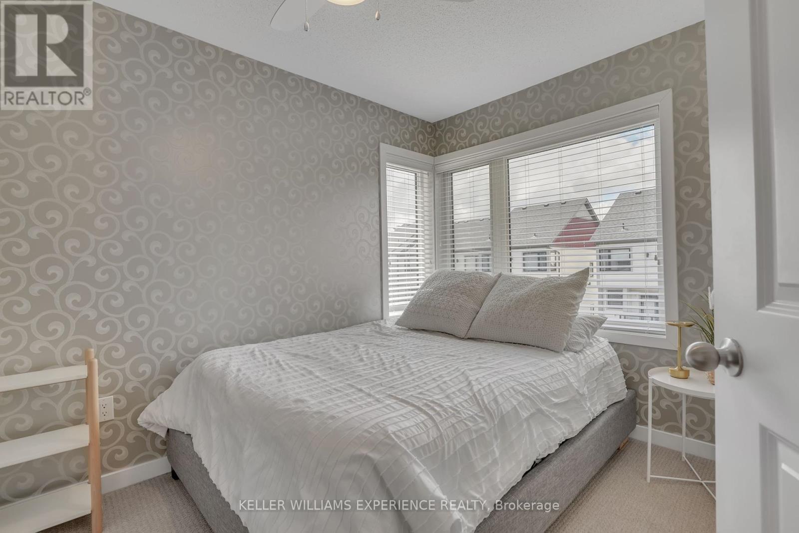 11 Bremont Way, Wasaga Beach, Ontario  L9Z 2H3 - Photo 15 - S12133023