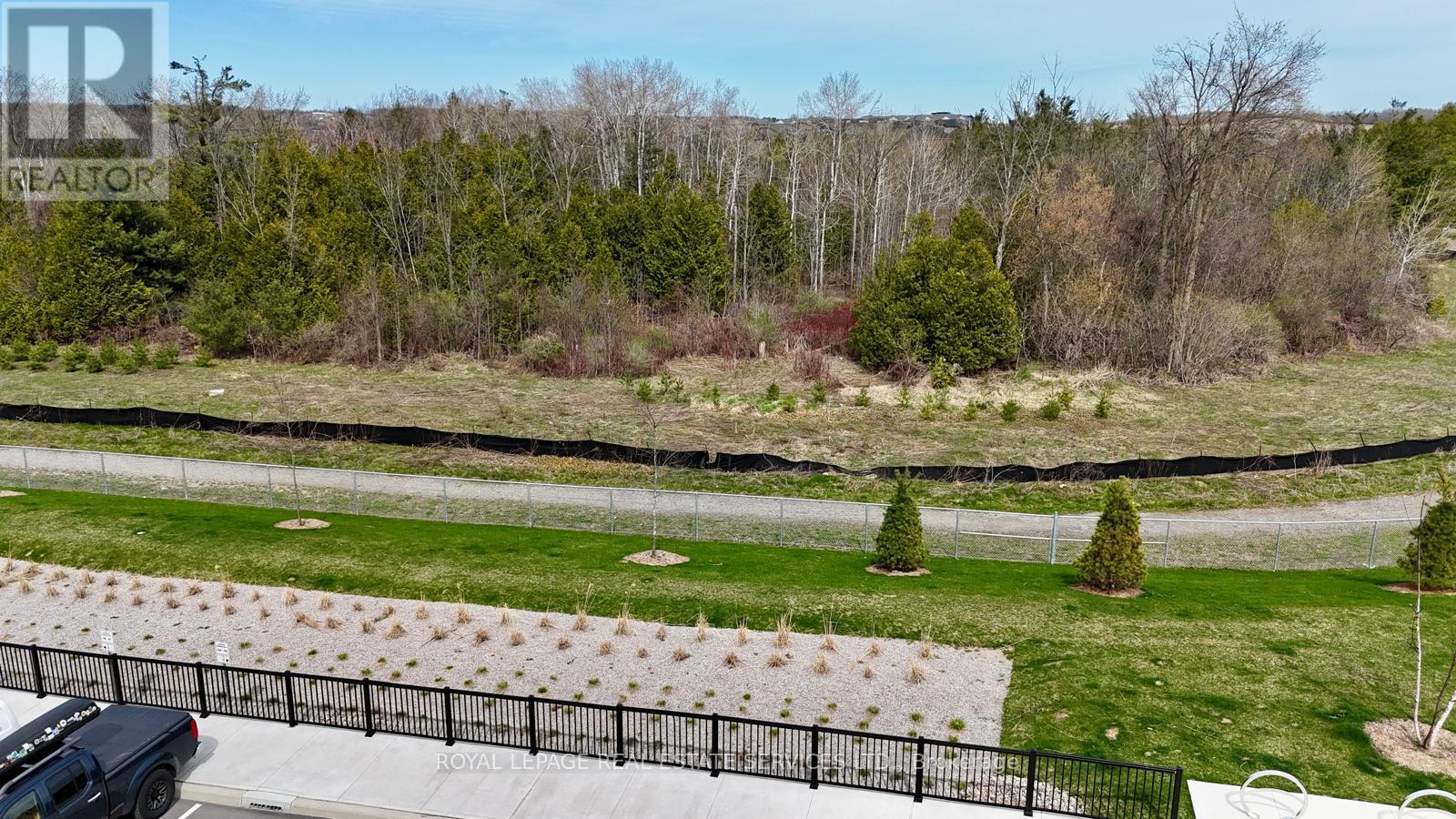 211 - 10 Culinary Lane, Barrie, Ontario  L9J 0K2 - Photo 15 - S12133055