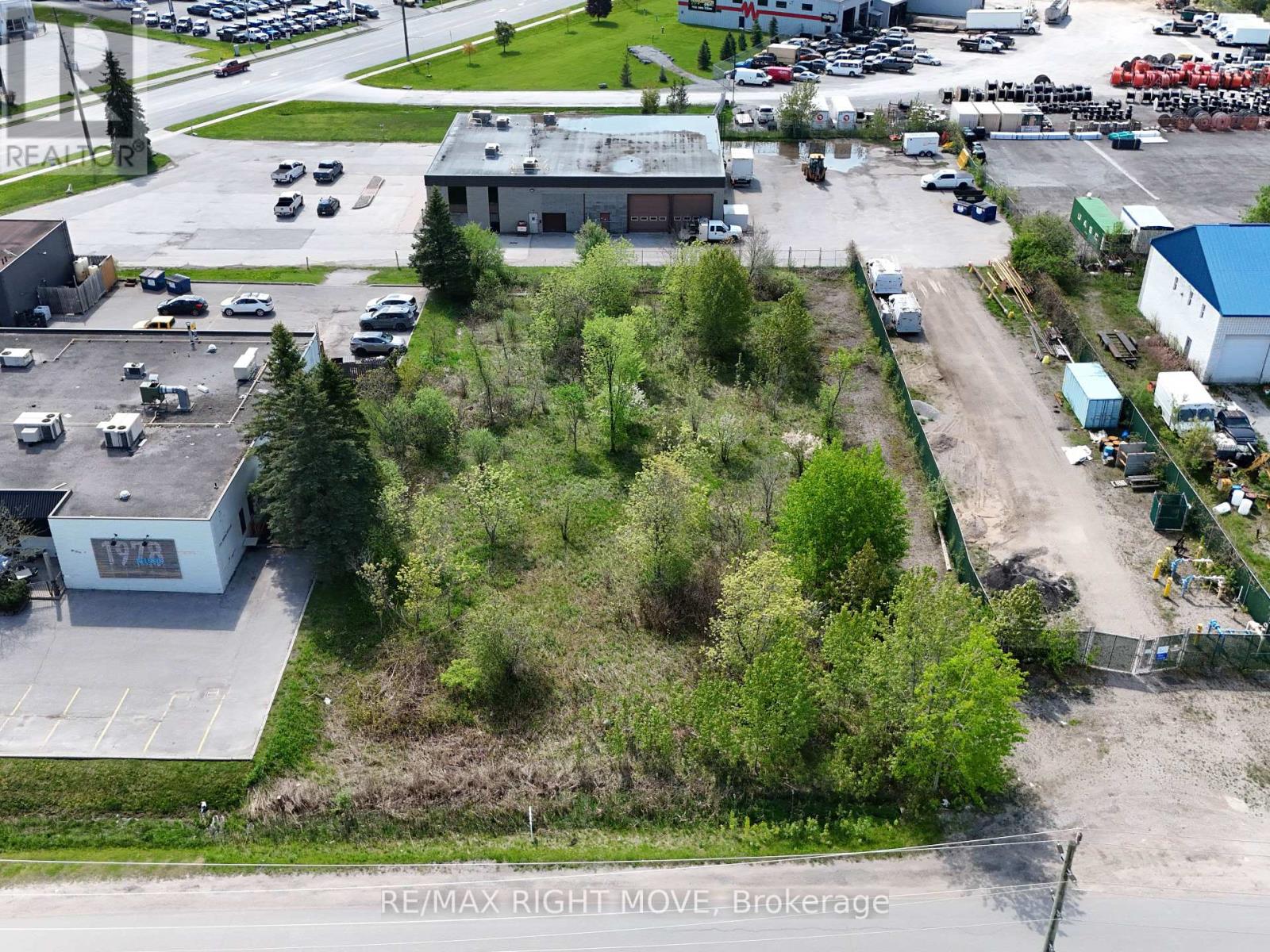 66 PROGRESS DRIVE, orillia, Ontario