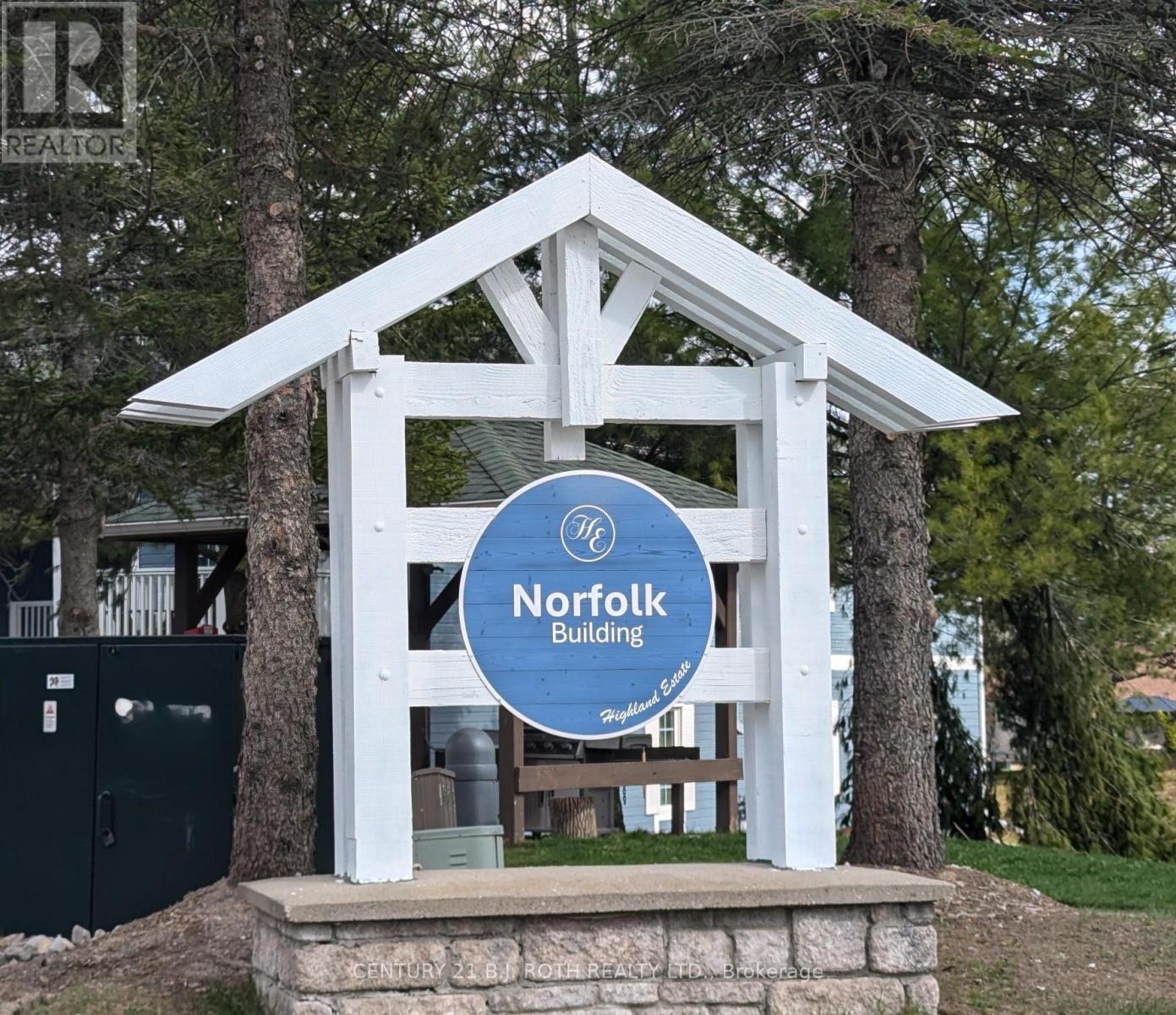 2426, 2427 - 90 Highland Drive, Oro-Medonte (Horseshoe Valley), Ontario  L0L 2L0 - Photo 2 - S12133200