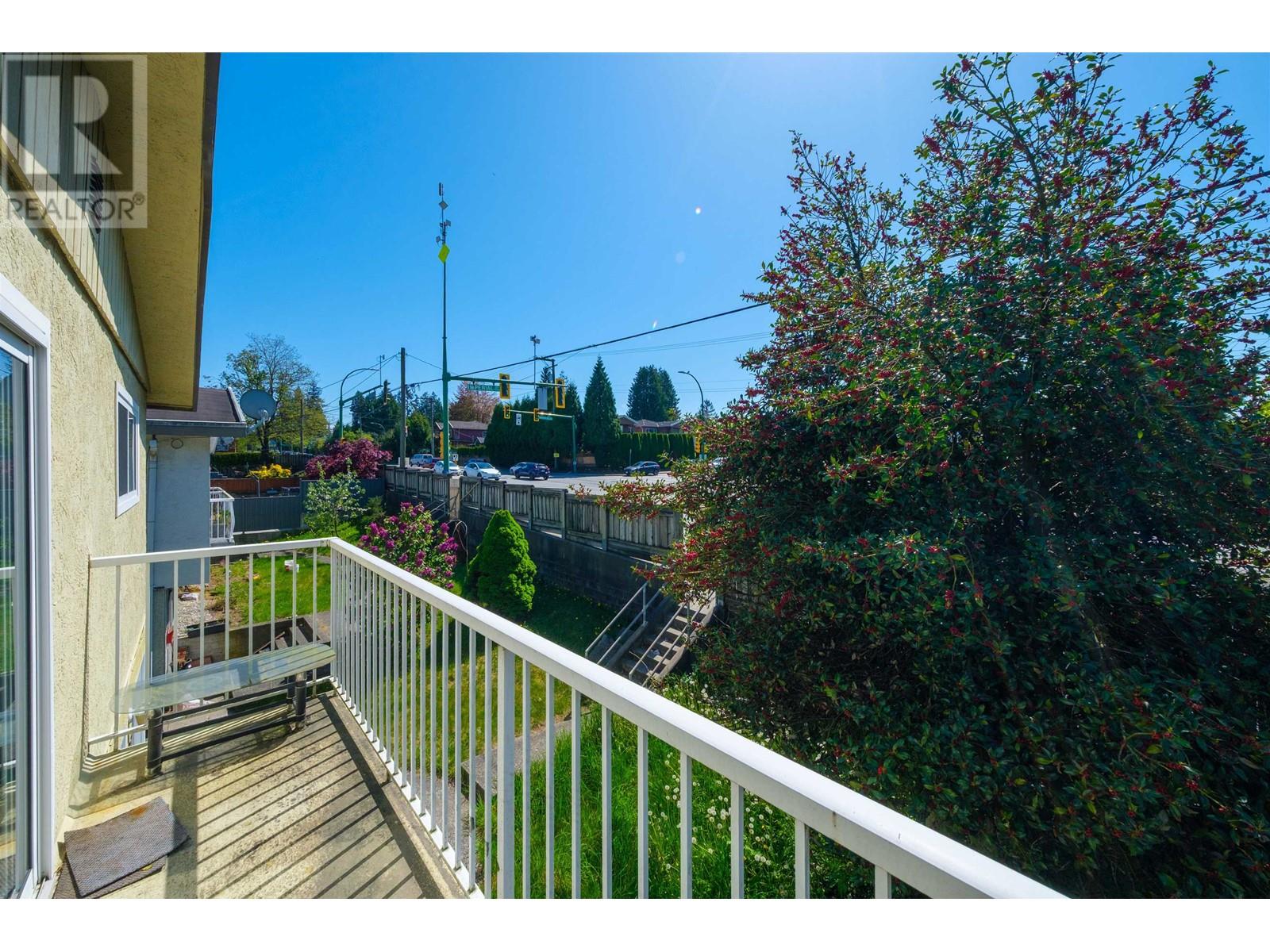 6630 Canada Way, Burnaby, British Columbia  V5E 3P7 - Photo 10 - R3000158