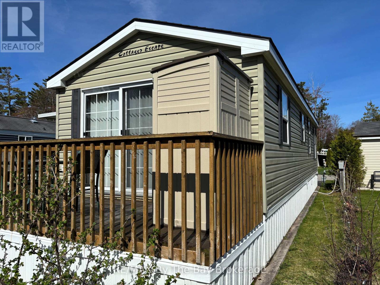 9 Kenora Trail, Wasaga Beach, Ontario  L9Z 1X7 - Photo 30 - S12133310
