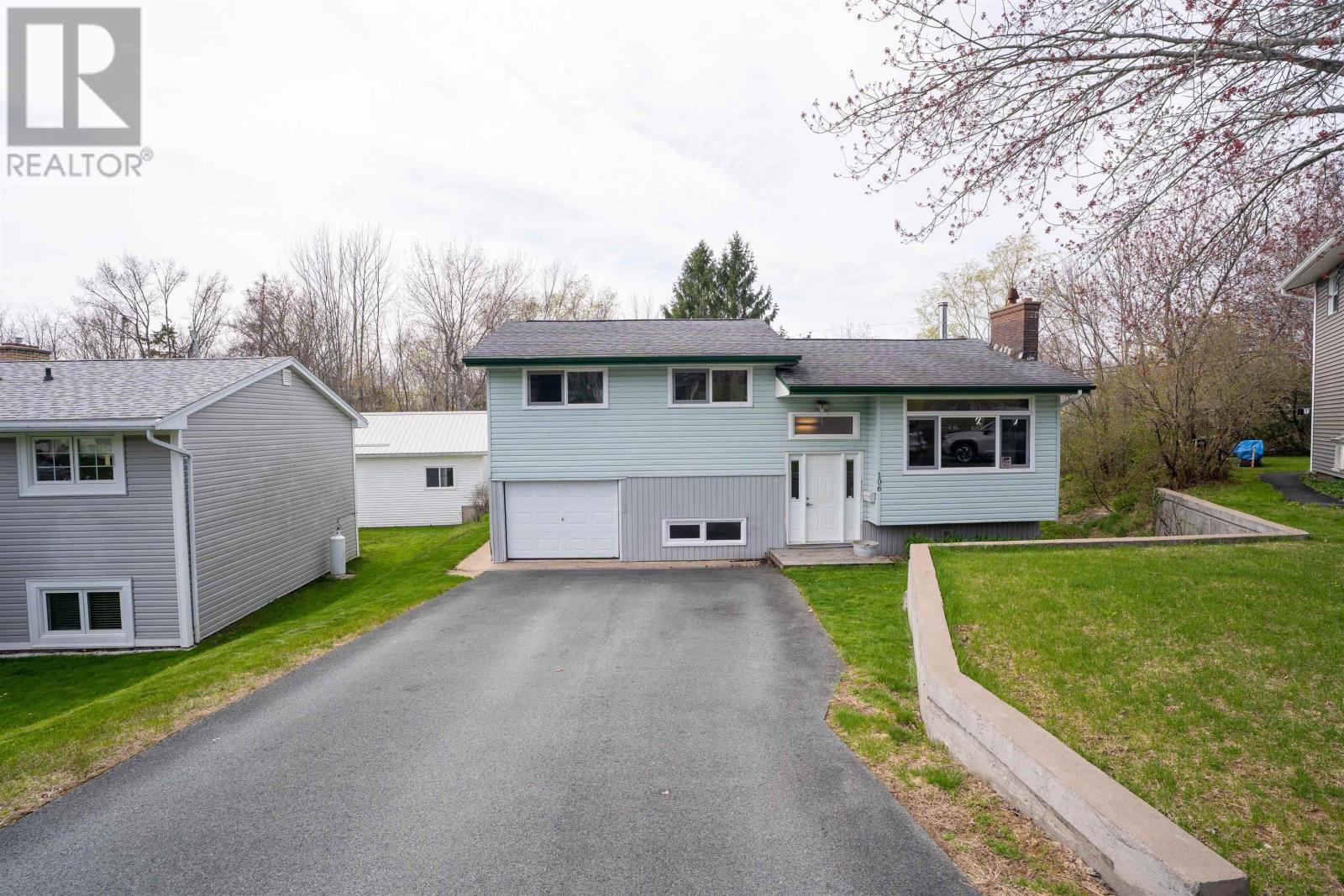 Property at 106 Belleshire Drive image 1