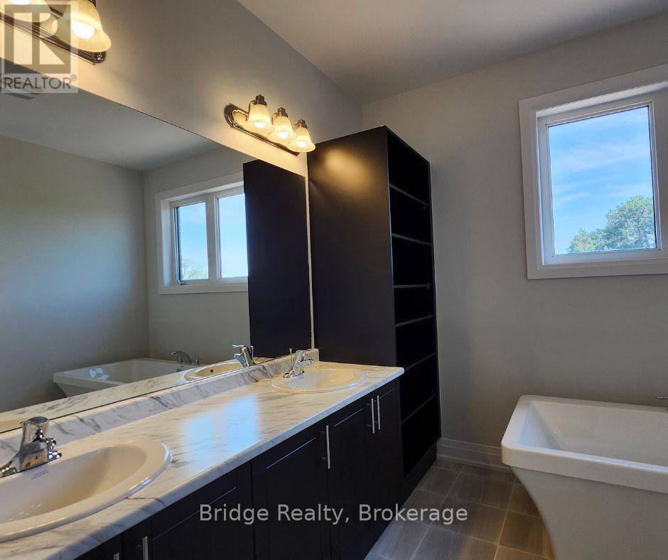 1498 Upper Thames Drive, Woodstock, Ontario  N4T 0P9 - Photo 34 - X12133295