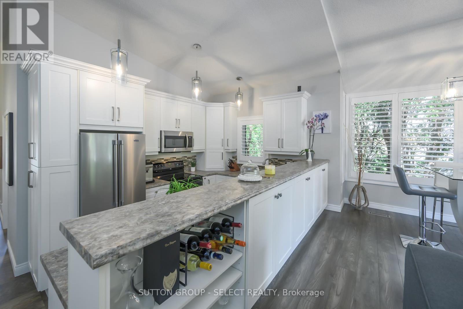19 Donnybrook Road, London North, Ontario  N5X 3C7 - Photo 20 - X12133277