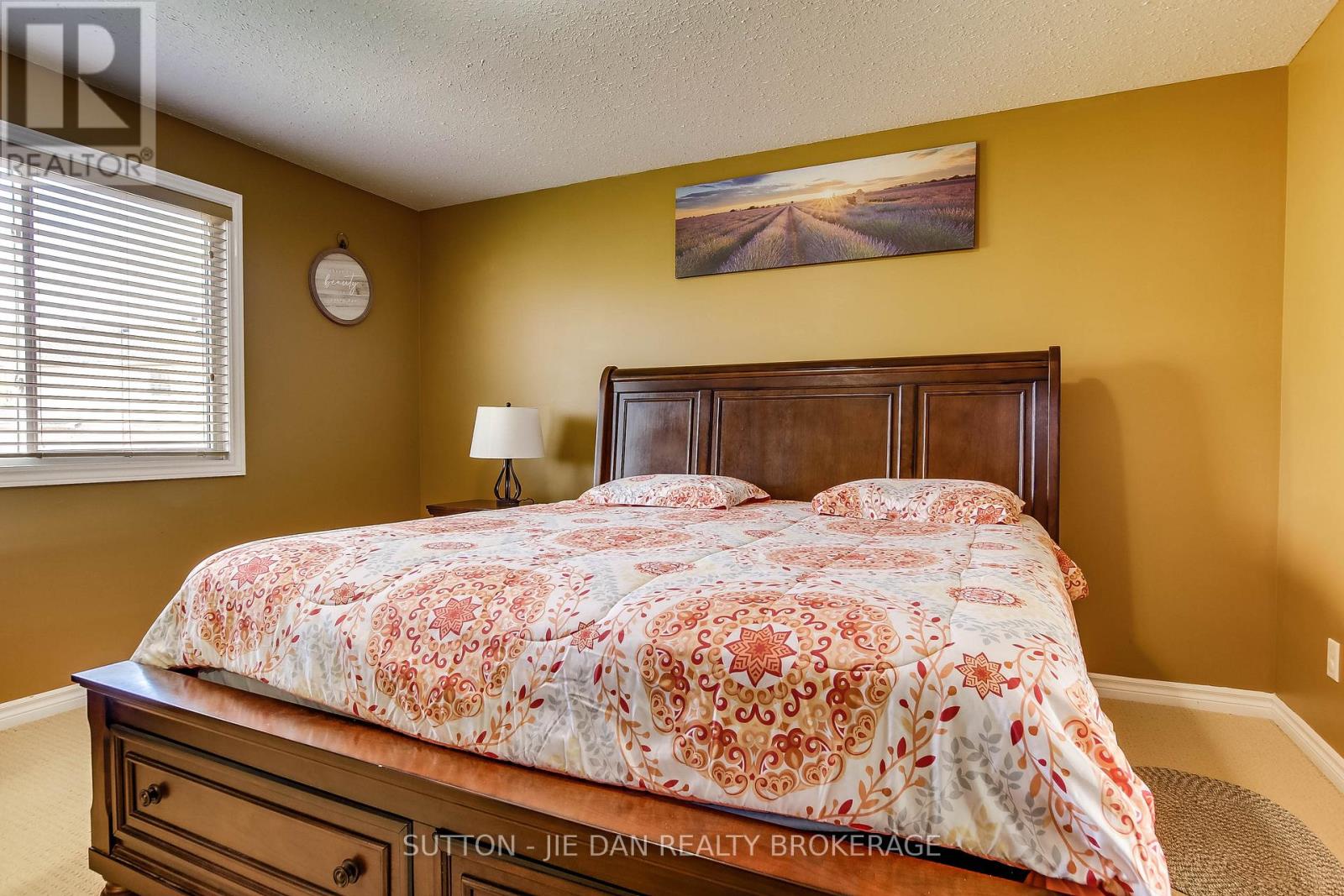 1817 Mickleborough Drive, London North, Ontario  N6G 5R4 - Photo 17 - X12133342