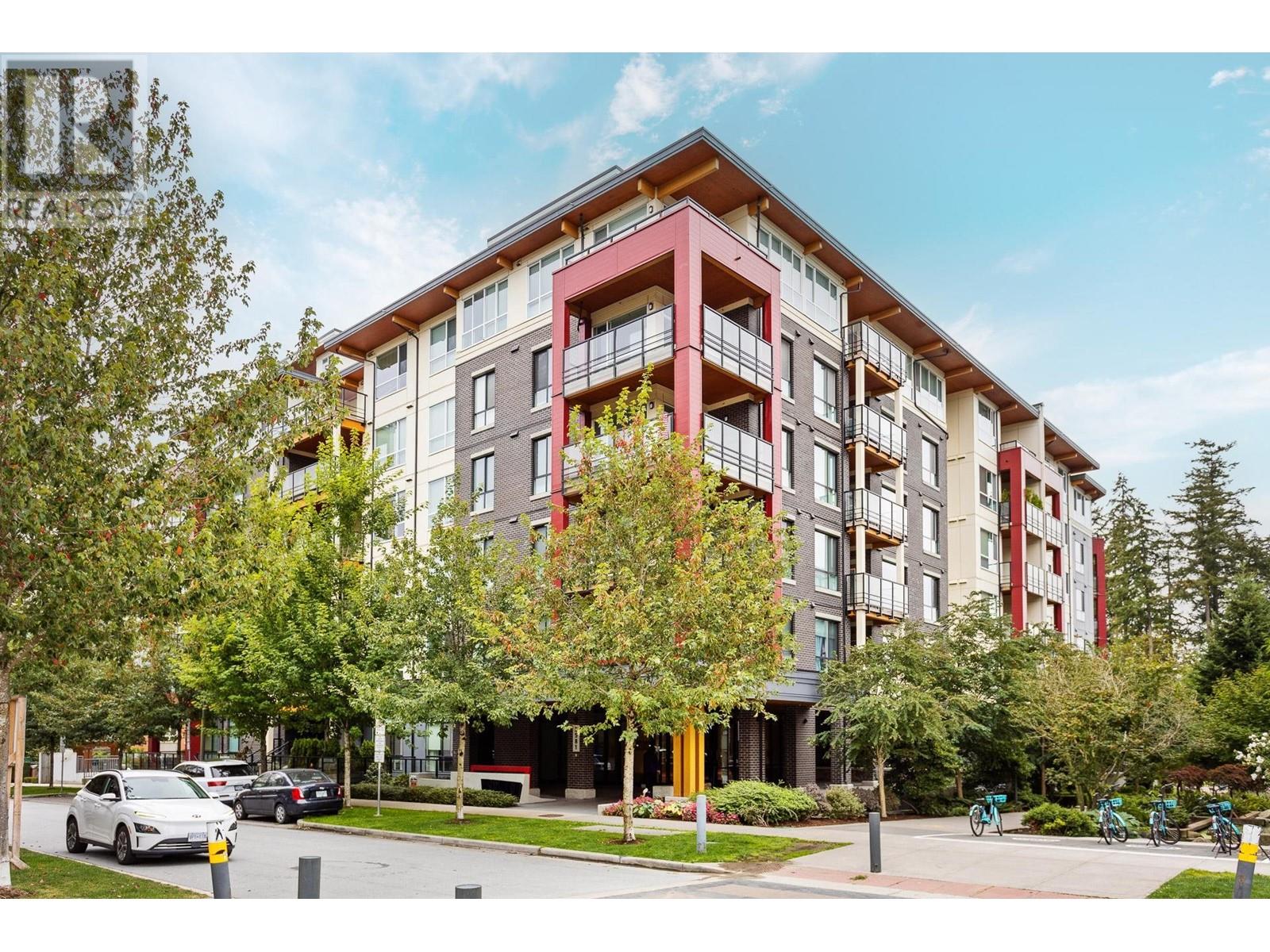 301 3581 Ross, Vancouver, British Columbia  V6S 0K5 - Photo 1 - R3000177