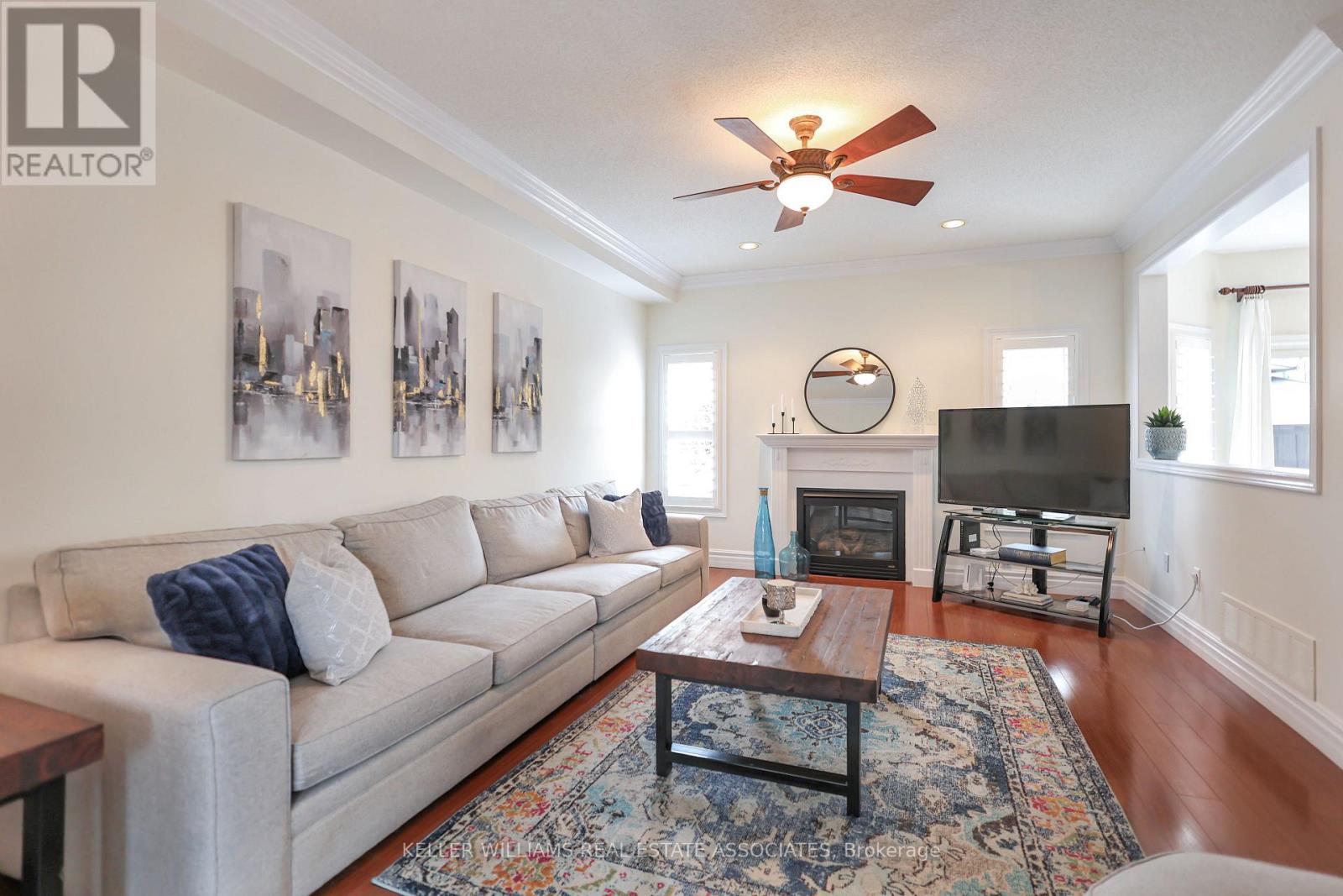 15 Johnson Crescent, Halton Hills, Ontario  L7G 6A4 - Photo 7 - W12133075