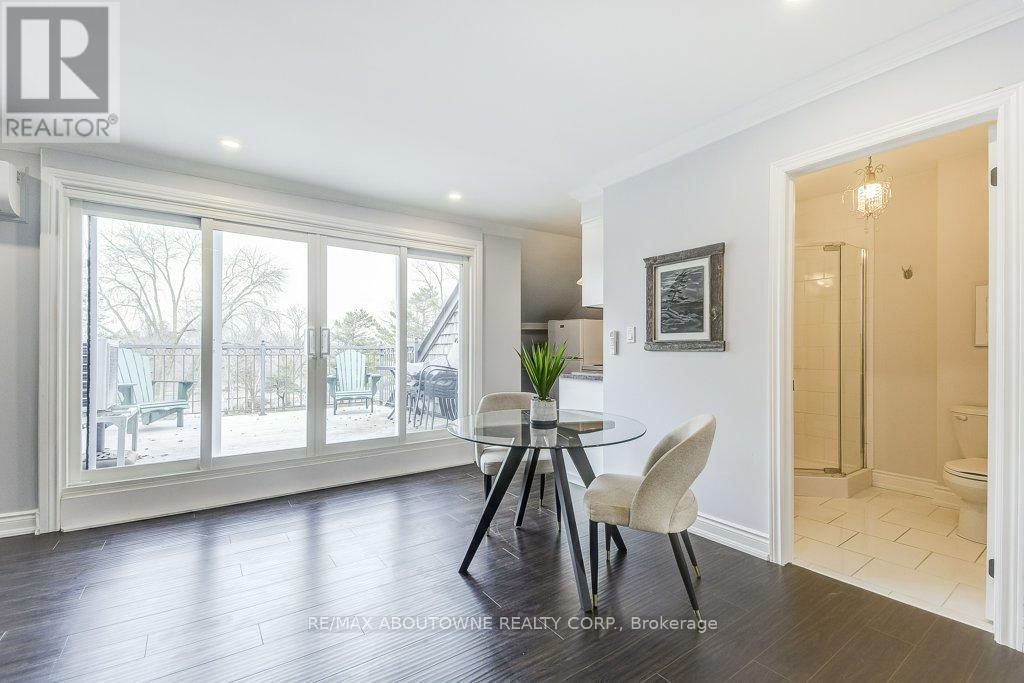 21 Chisholm Street, Oakville, Ontario  L6K 3W2 - Photo 24 - W12133086
