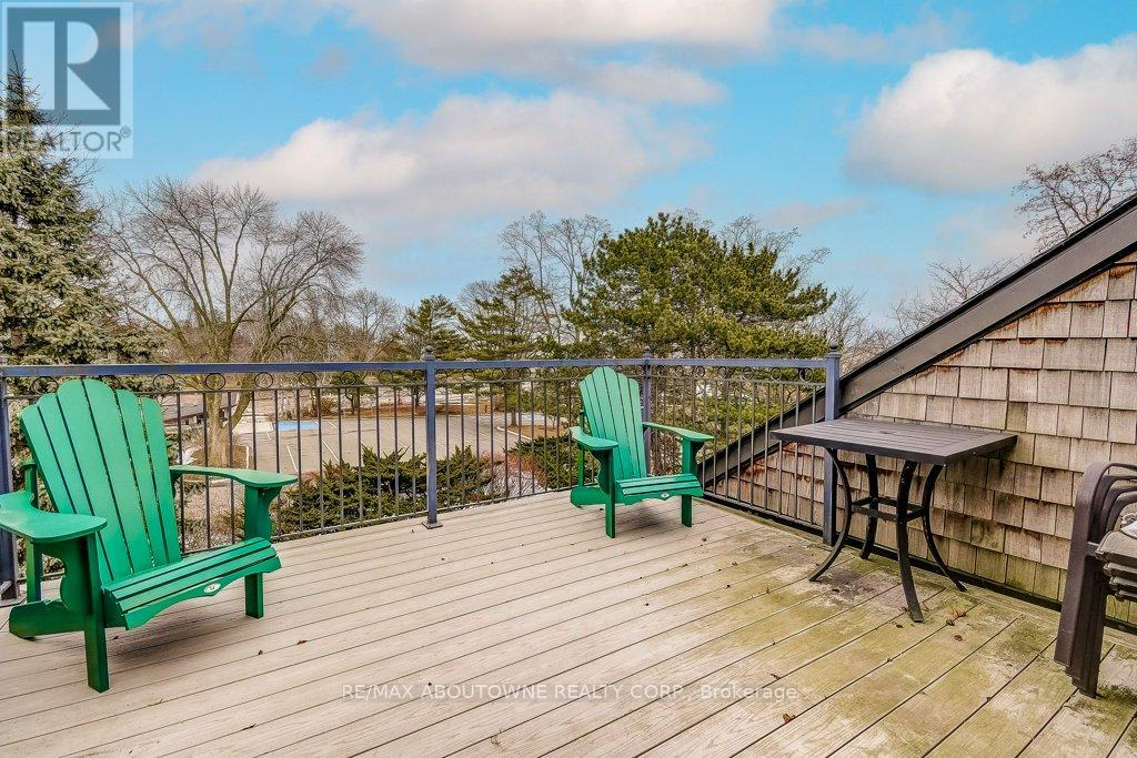 21 Chisholm Street, Oakville, Ontario  L6K 3W2 - Photo 27 - W12133086