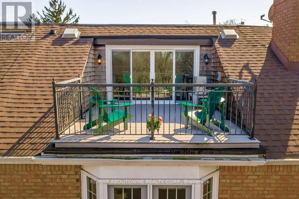 21 Chisholm Street, Oakville, Ontario  L6K 3W2 - Photo 35 - W12133086