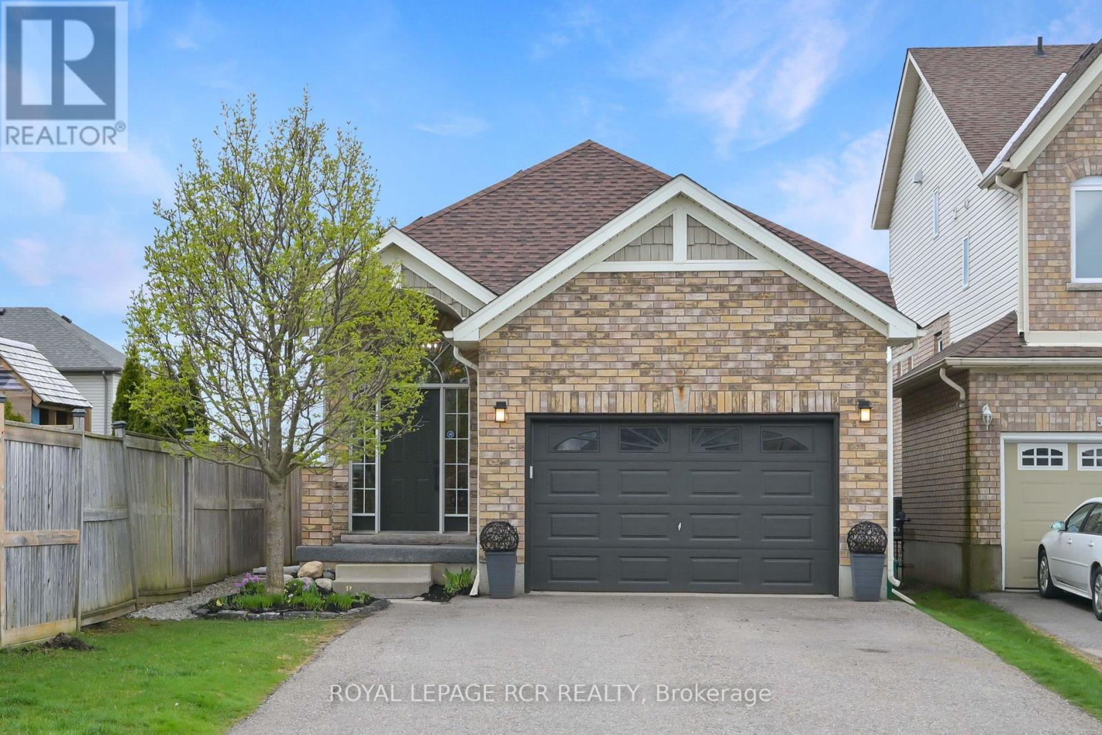 31 MURRAY COURT, orangeville, Ontario