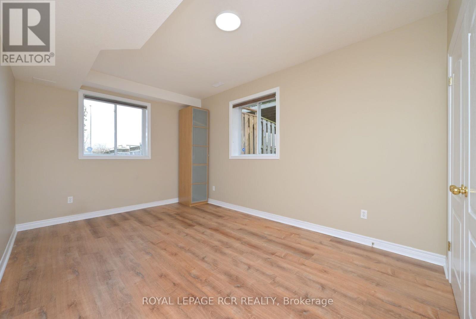 31 Murray Court, Orangeville, Ontario  L9W 0A1 - Photo 25 - W12133119