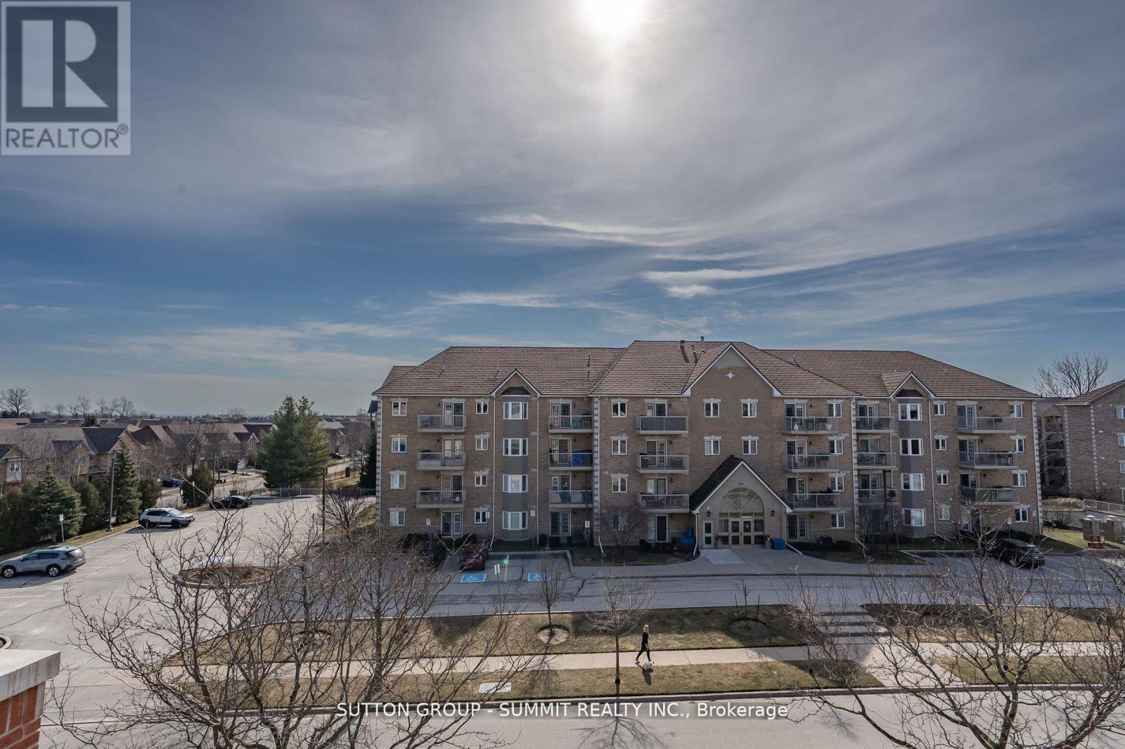 406 - 4015 Kilmer Drive, Burlington, Ontario  L7M 4M4 - Photo 12 - W12133140