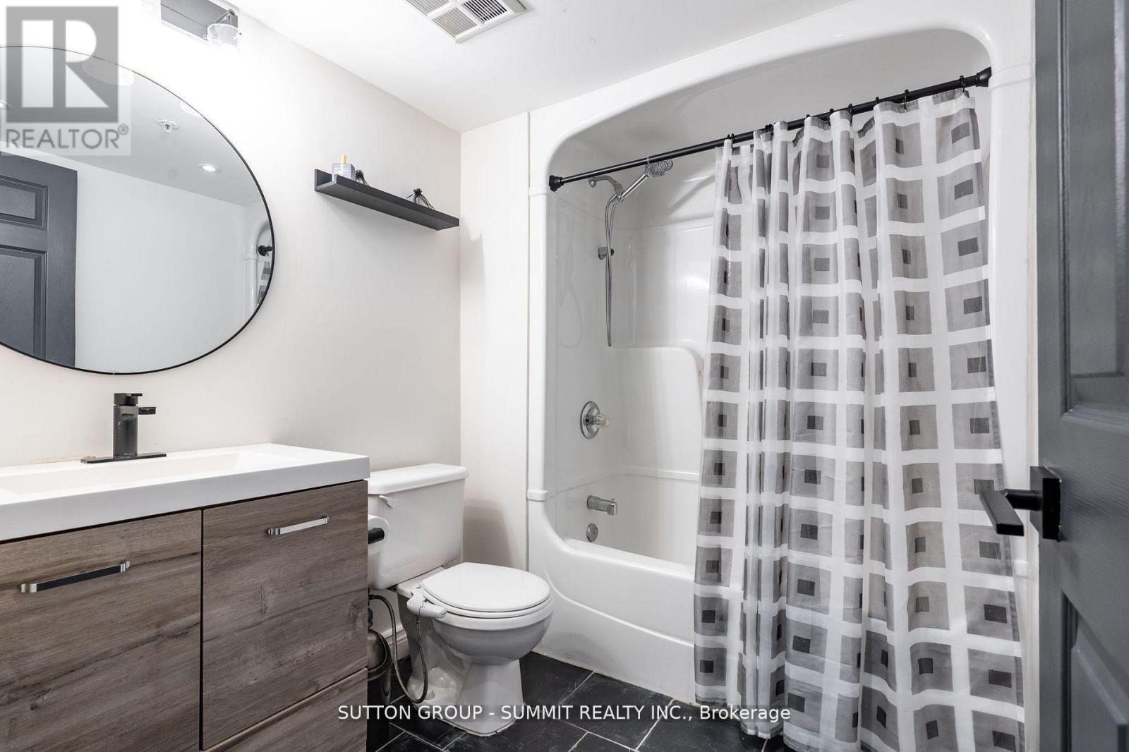 406 - 4015 Kilmer Drive, Burlington, Ontario  L7M 4M4 - Photo 8 - W12133140