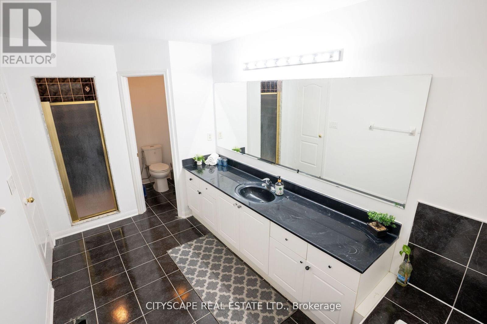20 Binnery Drive, Brampton, Ontario  L6P 1A3 - Photo 27 - W12133237