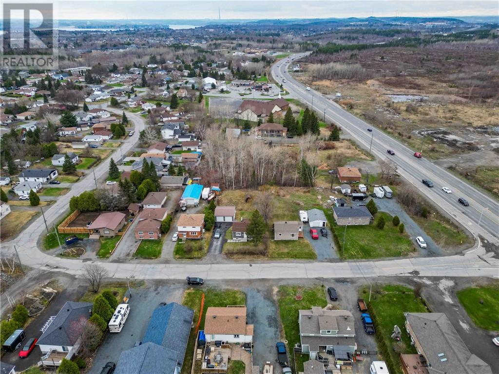 333 Yollie, Greater Sudbury, Ontario  P3B 3V5 - Photo 43 - 2122118