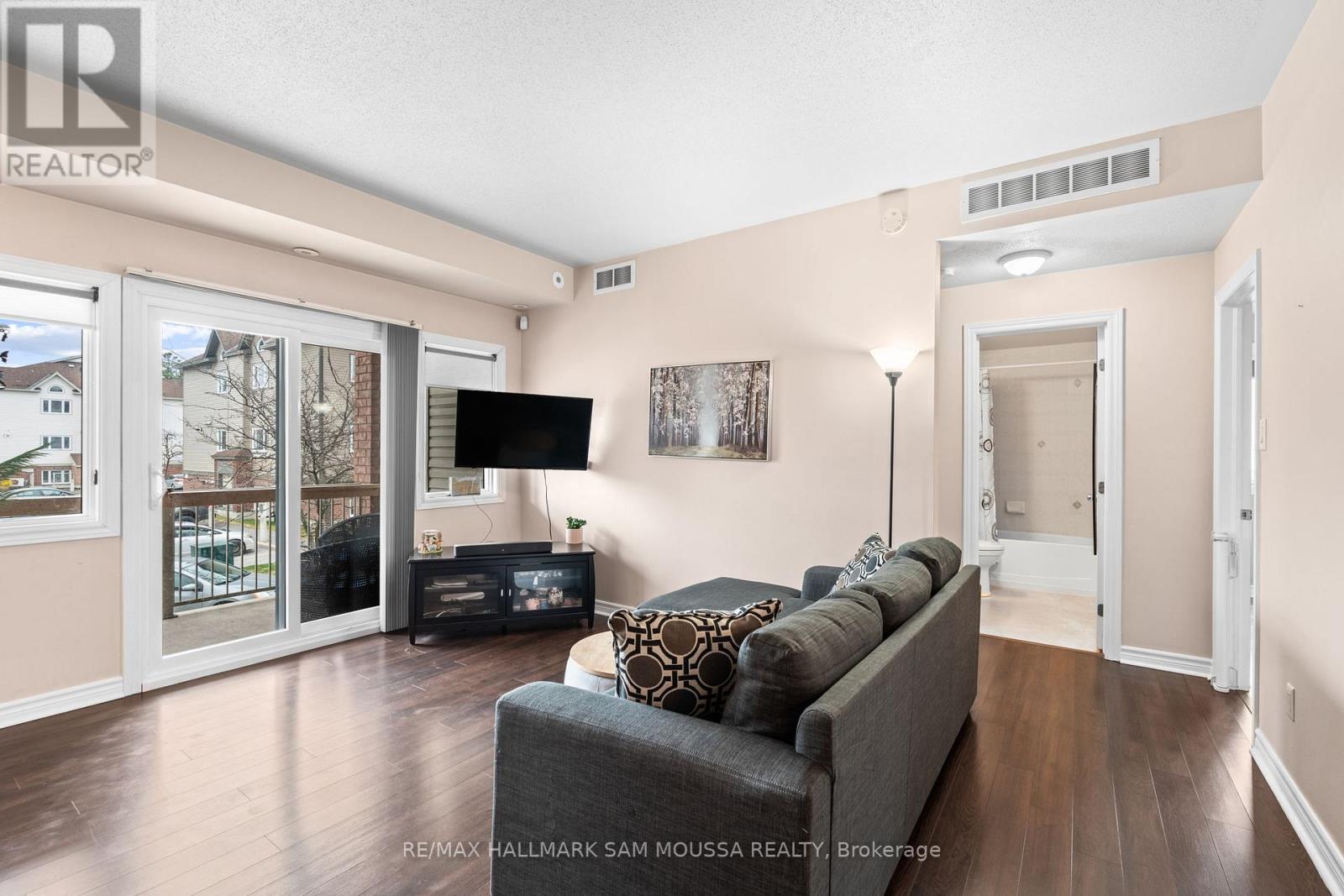 E - 1103 Stittsville Main Street, Ottawa, Ontario  K2S 0C7 - Photo 17 - X12133361