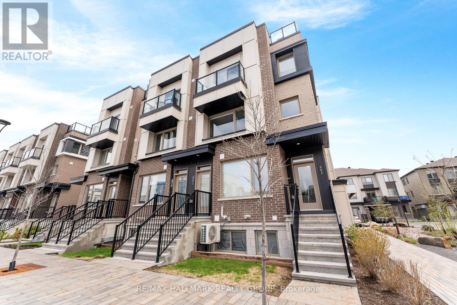 Property at 663 MAKWA PRIVATE image 1