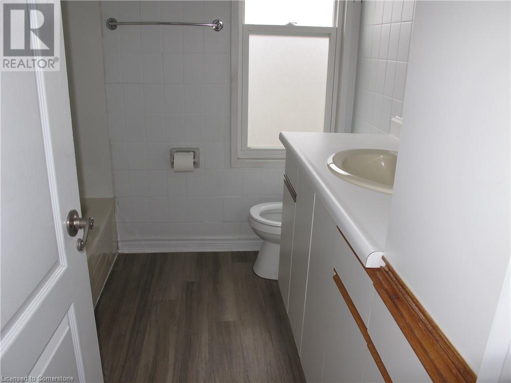 4233 May Avenue, Niagara Falls, Ontario  L2E 3H9 - Photo 17 - 40717190