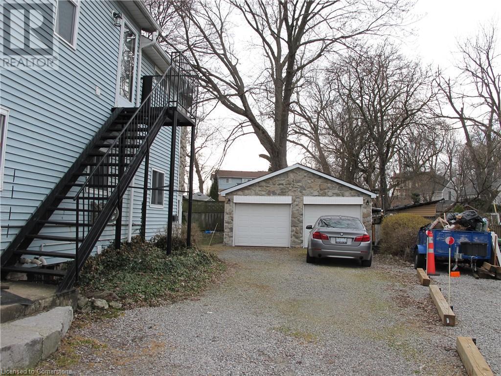 4233 May Avenue, Niagara Falls, Ontario  L2E 3H9 - Photo 4 - 40717190