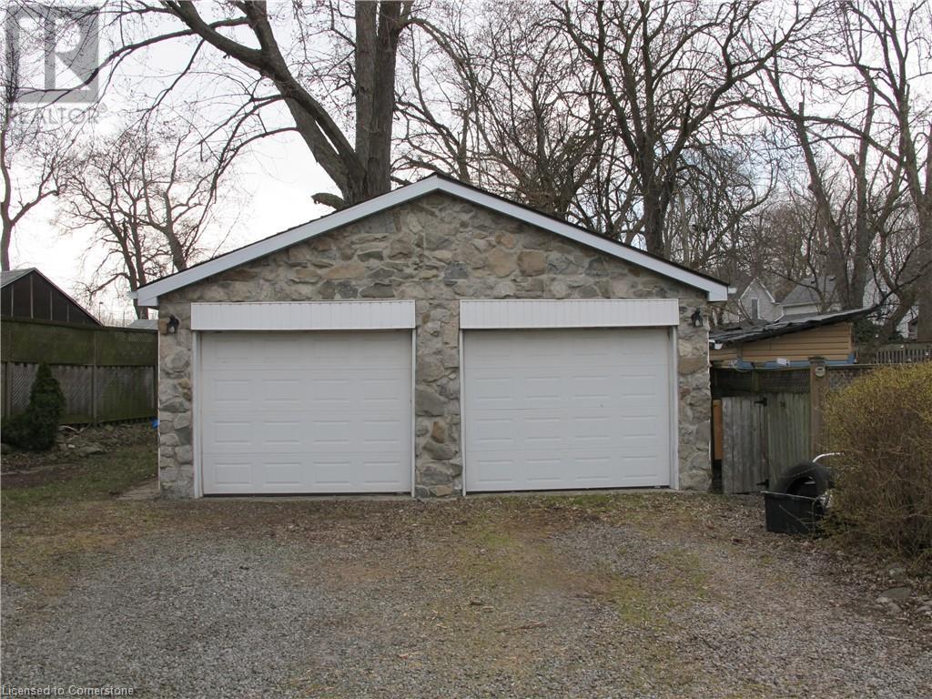 4233 May Avenue, Niagara Falls, Ontario  L2E 3H9 - Photo 8 - 40717190