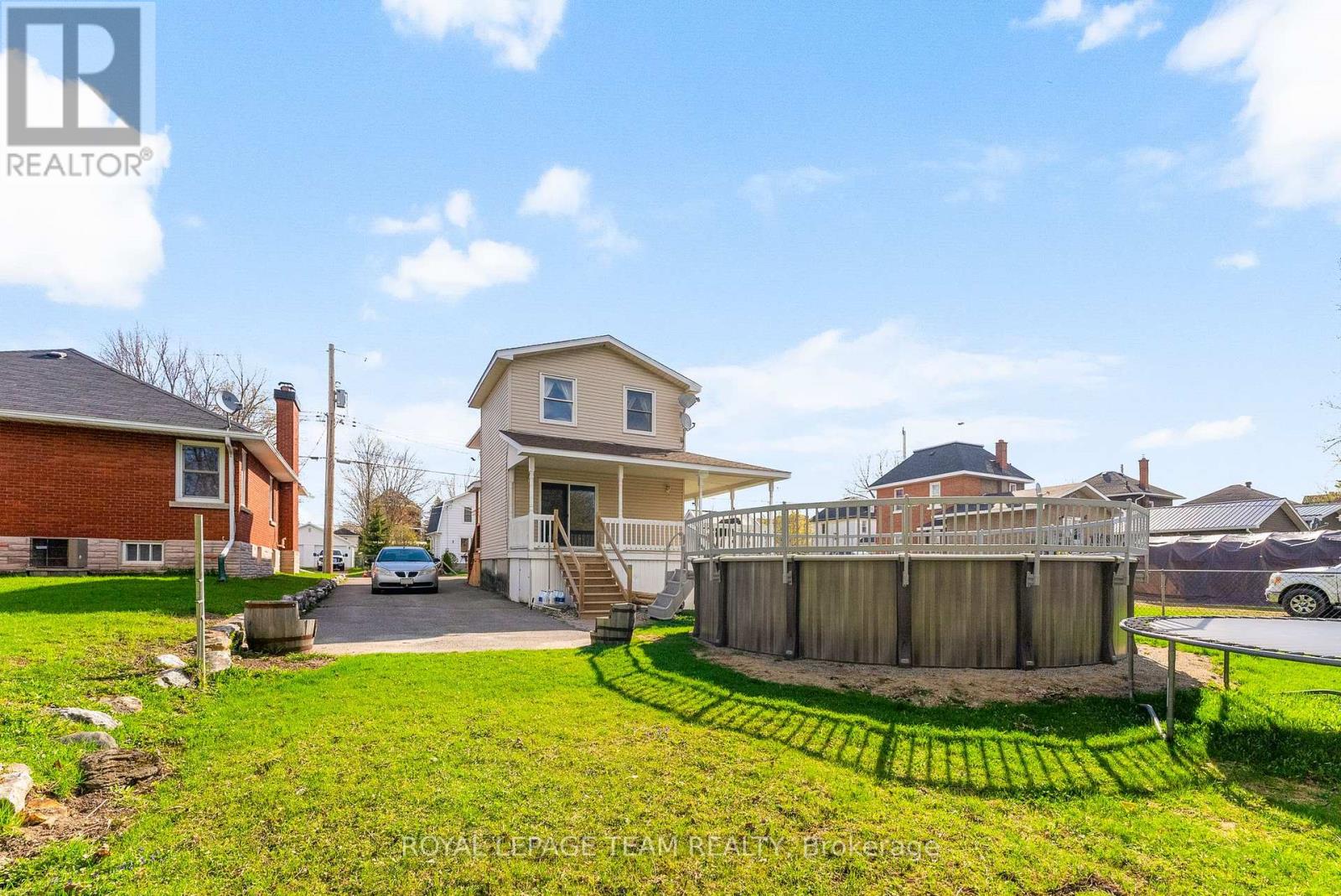 28 Bank Street N, Renfrew, Ontario  K7V 2C9 - Photo 16 - X12076614